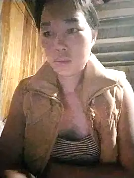 MayLyy online show from October 7, 2025, 11:06 pm
