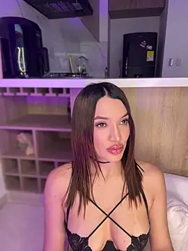 Bella-taylorr online show from March 24, 2026, 6:57 am