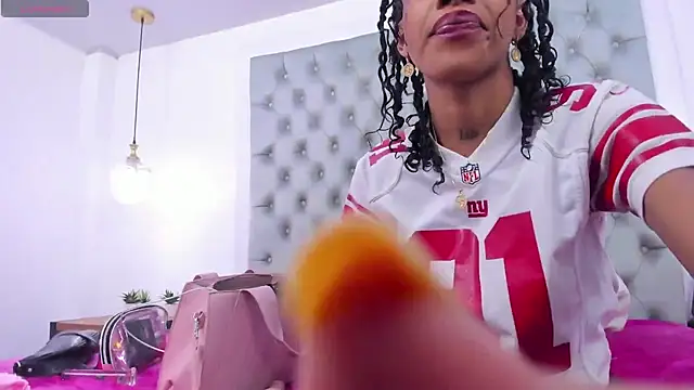 aaliyah beller online show from October 18, 2025, 7:38 pm