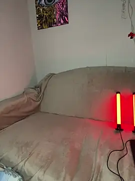 Snapshot of April_Purr chatting on February 18, 2026, 10:33 am April Purr online show from February 18, 2026, 10:33 am