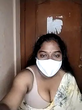 Snapshot of Megha_21 chatting on October 8, 2025, 10:21 pm Megha 21 online show from October 8, 2025, 10:21 pm