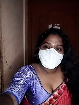 Snapshot of Megha_21 chatting on October 20, 2025, 7:58 pm Megha 21 online show from October 20, 2025, 7:58 pm