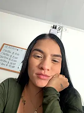 alhaia sander online show from January 10, 2026, 1:06 pm