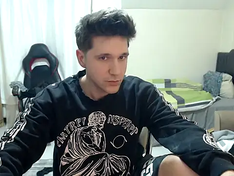 2handsomemann online show from February 2, 2026, 6:40 pm