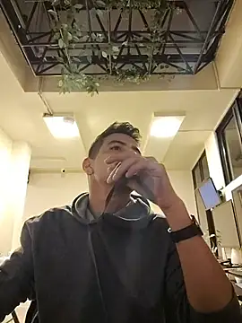 Juann-cock online show from July 6, 2026, 4:52 am