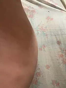 Cuckold-masters-dog online show from September 21, 2025, 12:21 pm