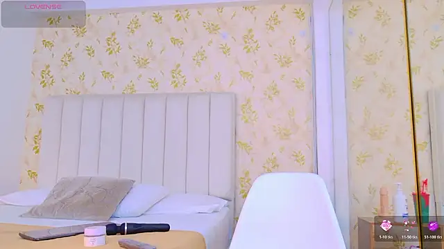 Snapshot of Samanta_Isel chatting on January 17, 2026, 3:10 am Samanta Isel online show from January 17, 2026, 3:10 am