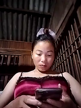 Annaacutee online show from October 15, 2025, 12:24 pm