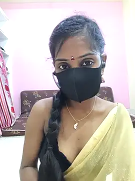 Snapshot of mounika26 chatting on September 23, 2025, 6:53 am mounika26 online show from September 23, 2025, 6:53 am