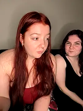 ScarlettSinner online show from October 26, 2025, 4:13 am