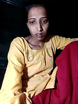 Pinki thakur 1 online show from April 2, 2026, 8:37 pm