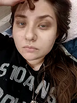 Snapshot of ivorywhisper chatting on October 18, 2025, 3:58 pm ivorywhisper online show from October 18, 2025, 3:58 pm