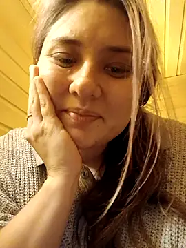 Snapshot of ivorywhisper chatting on October 17, 2025, 6:43 pm ivorywhisper online show from October 17, 2025, 6:43 pm