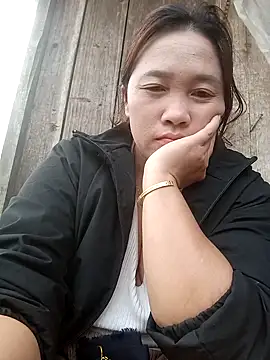 miumiu 00 online show from October 29, 2025, 12:42 am