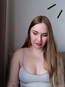 KisaVixen online show from March 29, 2026, 2:08 pm