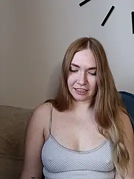 KisaVixen online show from April 9, 2026, 2:23 pm