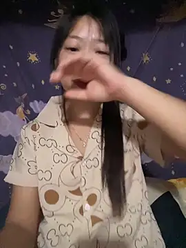 mayly lucky online show from October 6, 2025, 2:29 pm