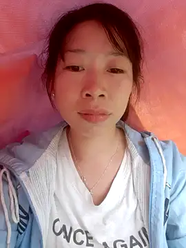 mayly lucky online show from September 15, 2025, 2:23 am