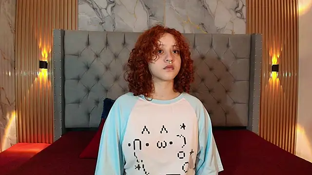 Suxan White  online show from October 14, 2025, 11:55 am