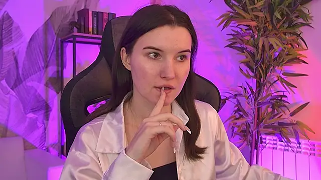 AgataWillis online show from February 11, 2026, 7:19 am