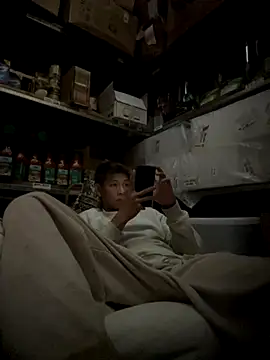 Snapshot of linh21107 chatting on November 23, 2025, 7:07 am linh21107 online show from November 23, 2025, 7:07 am