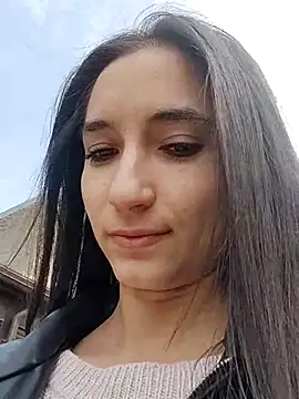 CarolinaBlair online show from April 13, 2026, 11:36 am