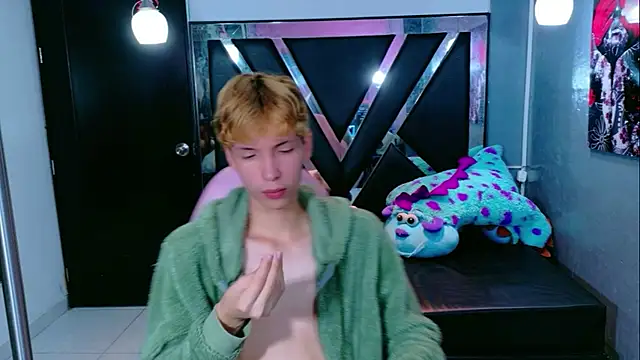 park jimin1 online show from October 17, 2025, 12:29 pm