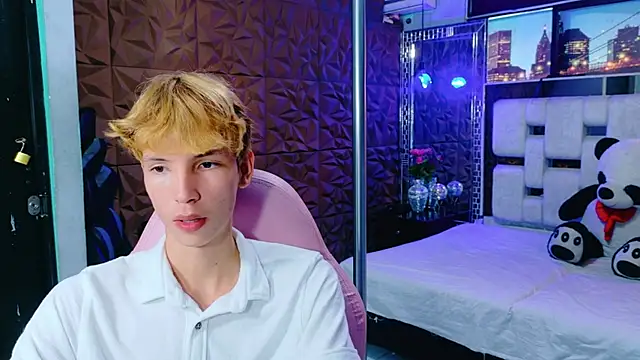 park jimin1 online show from October 13, 2025, 1:34 pm