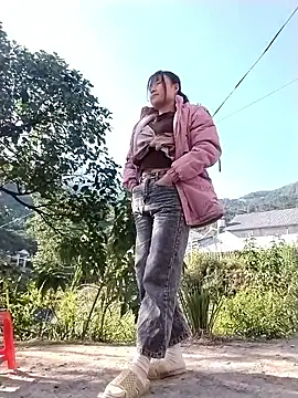 linda bae00 online show from November 29, 2025, 1:50 am