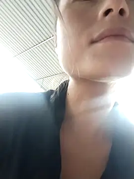 linda bae00 online show from September 29, 2025, 1:34 am