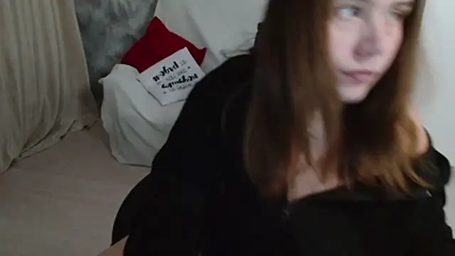 AdelinaLawson online show from February 9, 2026, 12:47 pm