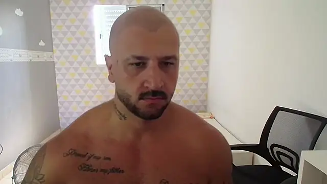 JeanCafa online show from April 14, 2026, 4:45 pm