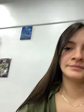 Snapshot of Danielaeliana chatting on September 9, 2025, 9:13 pm Danielaeliana online show from September 9, 2025, 9:13 pm