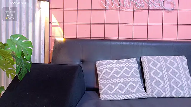 Daiisy kiss online show from November 23, 2025, 1:15 am