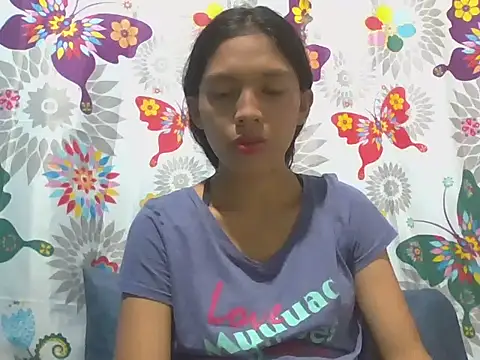 preggymom19 online show from September 14, 2025, 2:56 am