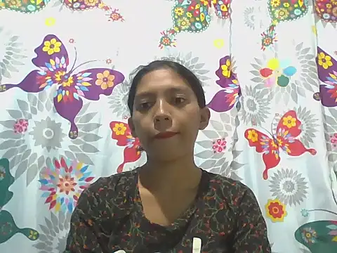 preggymom19 online show from September 10, 2025, 3:38 am