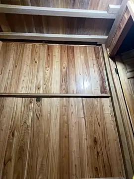 phungtiti online show from September 30, 2025, 4:18 am