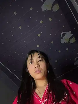 EmLy02 online show from January 15, 2026, 4:38 am