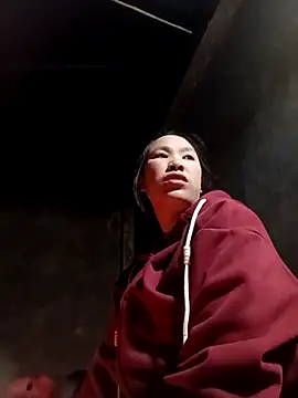 fanchunn online show from November 28, 2025, 12:27 pm