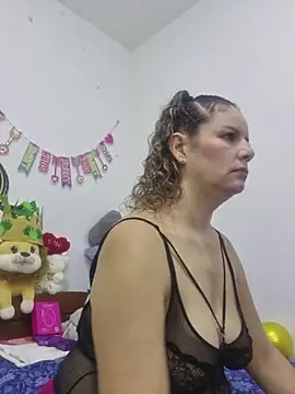 Nina vallon online show from May 11, 2026, 10:38 am