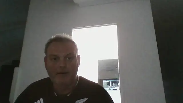 Easyridea online show from May 29, 2026, 8:26 pm