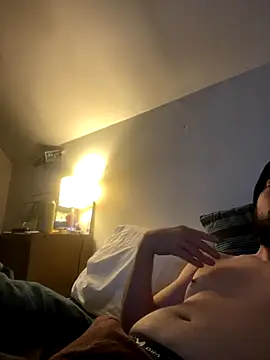 Snapshot of AZOPMOB18999 chatting on October 31, 2025, 8:27 pm AZOPMOB18999 online show from October 31, 2025, 8:27 pm