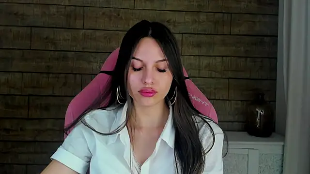 AlisaVersailles online show from November 27, 2025, 4:51 pm