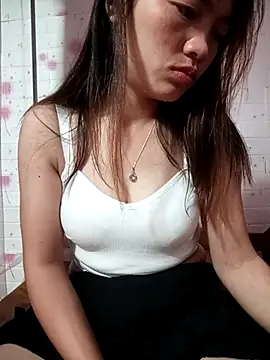 Snapshot of Findongg chatting on September 21, 2025, 7:30 pm Findongg online show from September 21, 2025, 7:30 pm