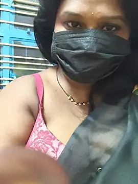 Snapshot of chaitara-reddy chatting on July 25, 2026, 4:24 pm chaitara-reddy online show from July 25, 2026, 4:24 pm