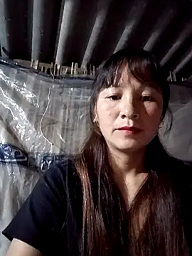 Snapshot of Mini3333 chatting on October 9, 2025, 10:32 pm Mini3333 online show from October 9, 2025, 10:32 pm