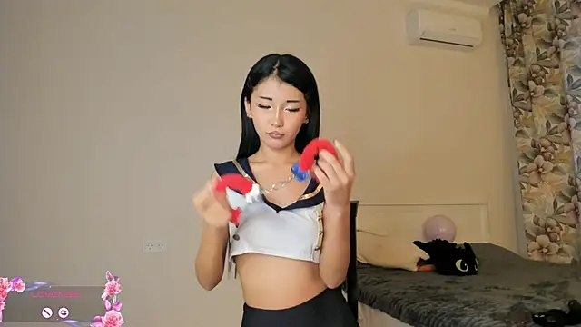 mimicherryy online show from November 16, 2025, 3:22 am