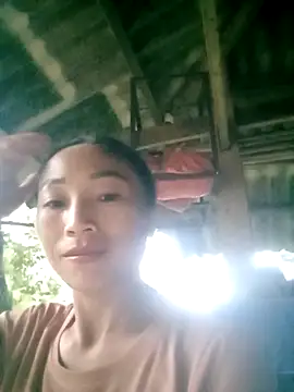 lucybaby00 online show from September 24, 2025, 10:44 am