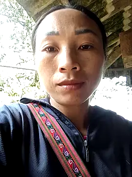 lucybaby00 online show from October 13, 2025, 1:40 am