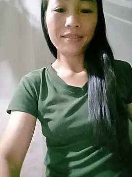 lucybaby00 online show from July 9, 2026, 10:53 pm